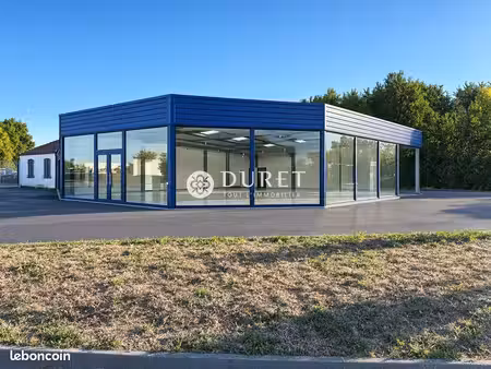 local commercial 360 m² la chaize-le-vicomte