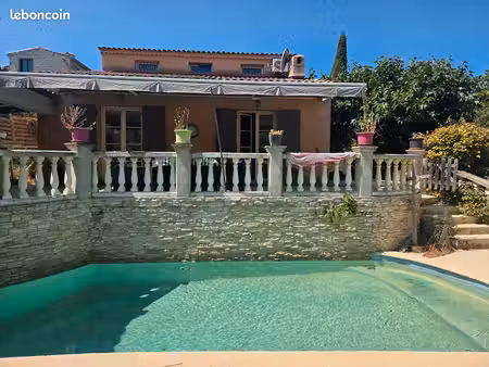 villa 140 m2 au calme