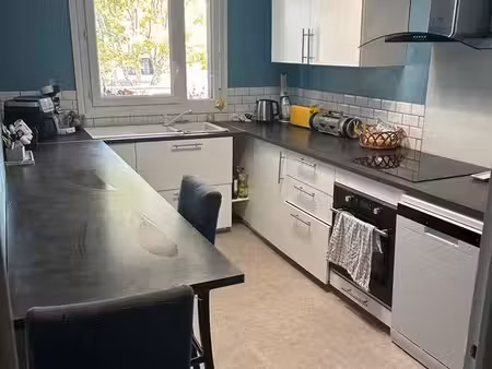 appartement f4  93 m²  2ème étage