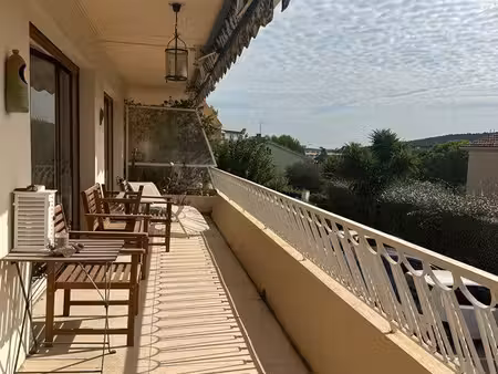 appartement t3 sanary centre