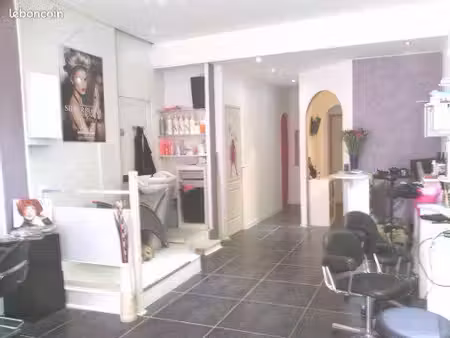 vente d.a.b tout commerce en face gare 100m