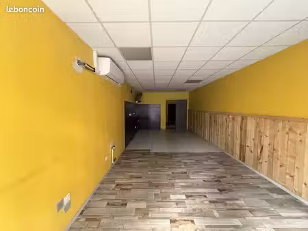 local commercial 43 m² hyères