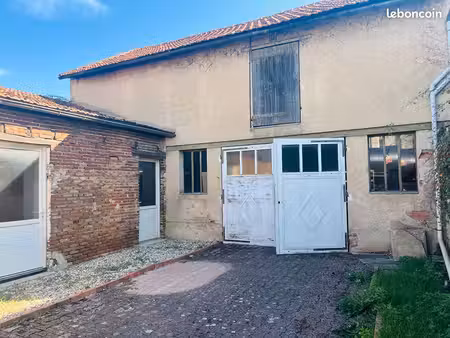 maison 2 pièces 130 m²