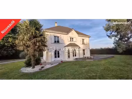 maison 7 pièces 160 m²