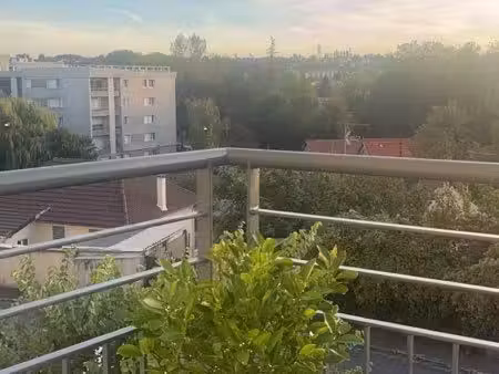 à vendre t1/t2 et son parking