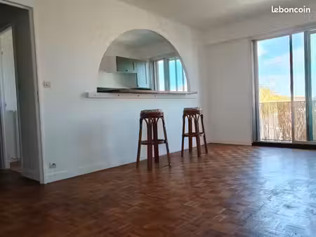 appartement - f2 - 2ème étage