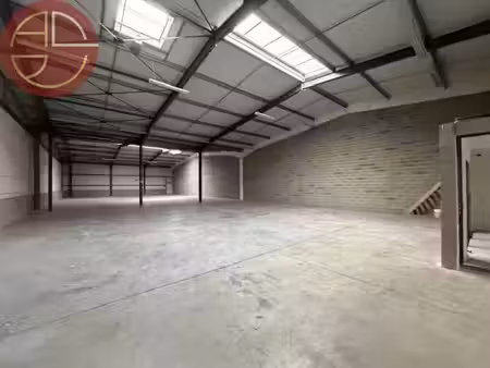 location locaux professionnels 1 pièce 1560 m² à fenouillet (31150)  10 166 €