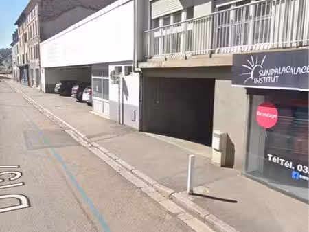 parking privatif couvert sécurisé au centre