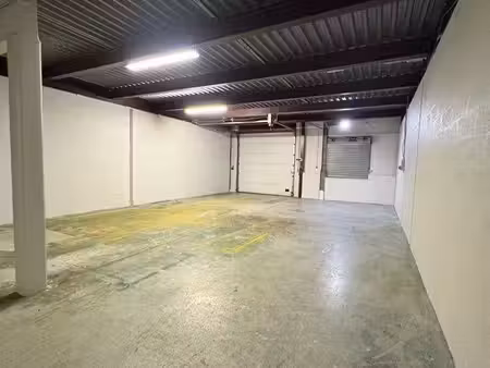 local d’activités premium 150 m² – ultra sécurisé – 4 parkings – évry-courcouronnes