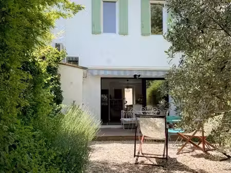maison proche remparts