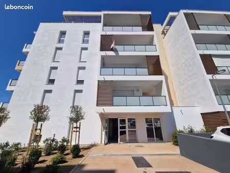 location vide appartement t2 49m²