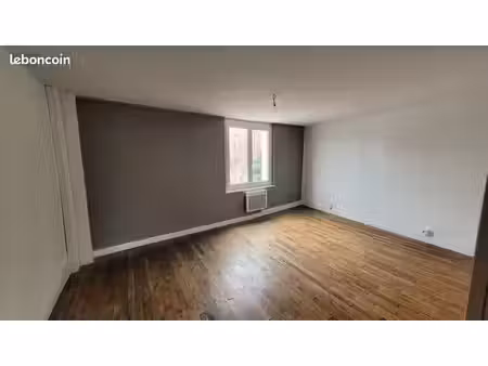 maison de bourg à louer