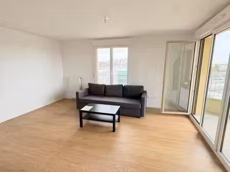 appartement 2 pièces 67 m²