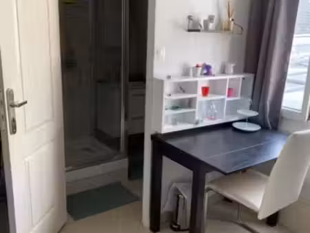 appartement 1 pièce 11 m²