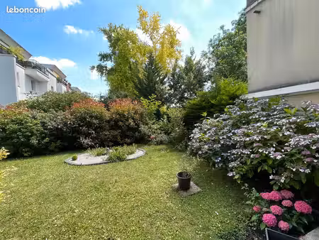 maisons-alfort – les julliottes / mairie - 2 pièces meublé avec terrasse et jardin — 46 m²