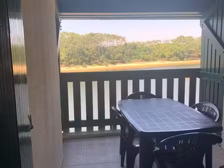 location t2 à l’année sur le lac d’albret