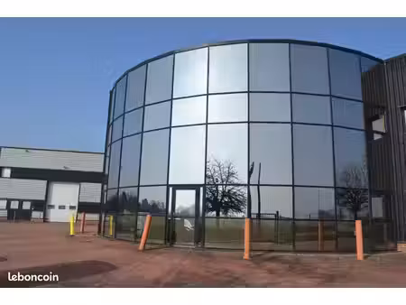 local commercial en rdc  bureaux + stockage  264m2
