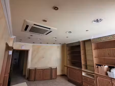 maison avec dépendance et local co
