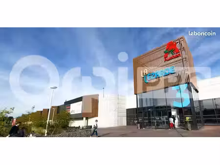 local commercial 156 m²
