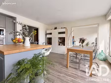 appartement 3 pièces 65 m²