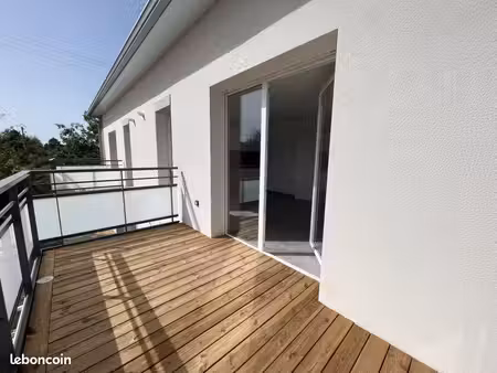 appartement 3 pièces 63 m²