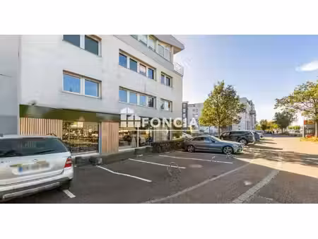 local commercial à vendre