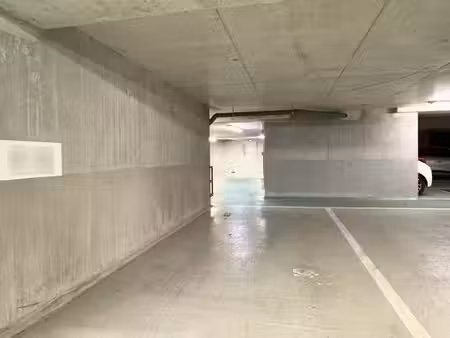 à louer – place de parking en sous-sol sécurisé – ermont centre-ville
