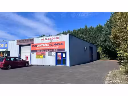 local commercial