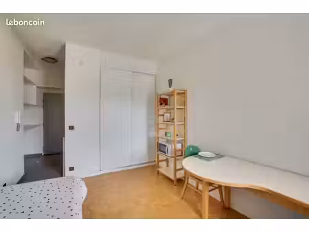 logifac - résidence étudiante porte de montmartre