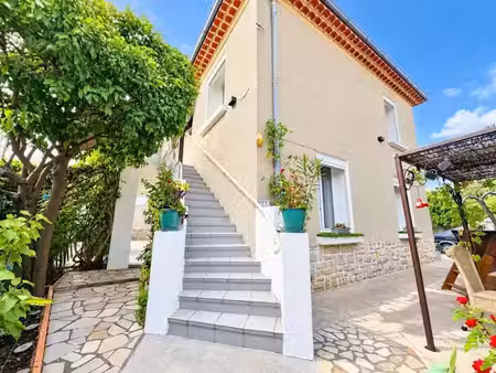 vente maison 8 pièces 140 m² à toulon (83000)  460 000 €