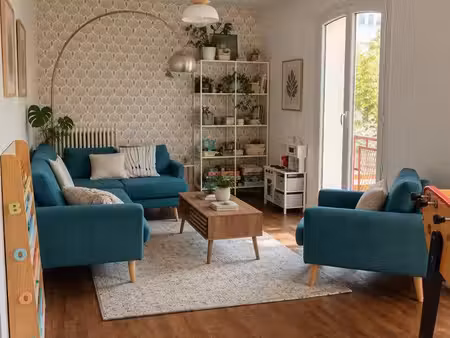 maison de charme rénovée avec jardin  grand garage et atelier