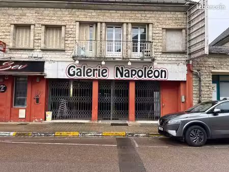 immeuble commercial 140 m² – 2 cellules