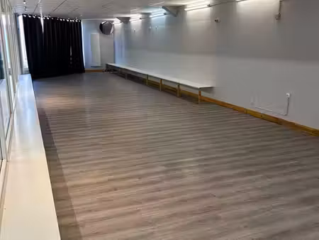 local commercial 80 m² – brienne-le-château