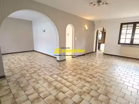 maison 7 pièces 111 m²