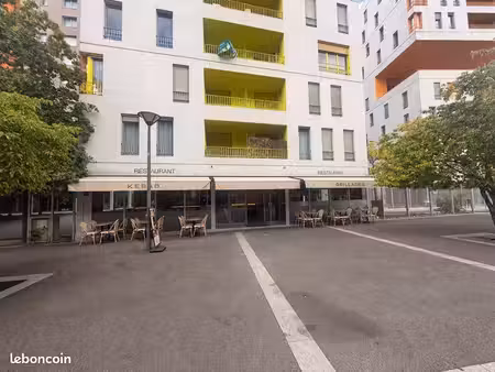 restaurant evry emplacement numéro 1
