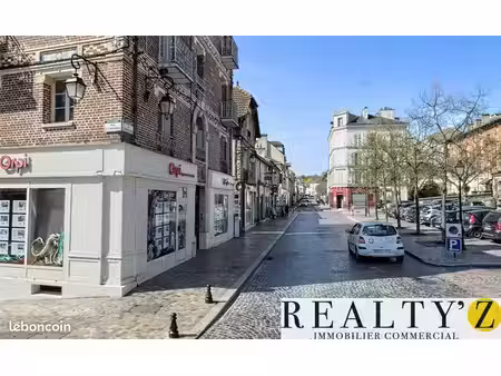 local commercial 96 m²