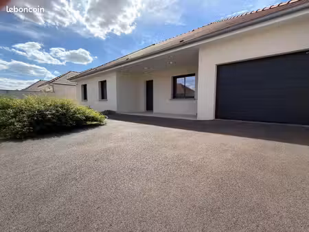 maison 6 pièces 135 m²