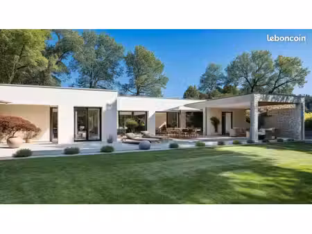 maison 7 pièces 135 m²