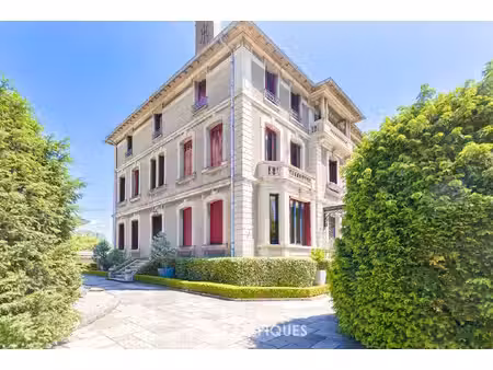 maison de luxe à vendre à mazamet