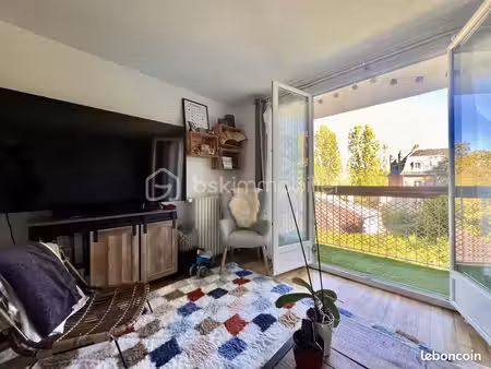 appartement 4 pièces 82 m²