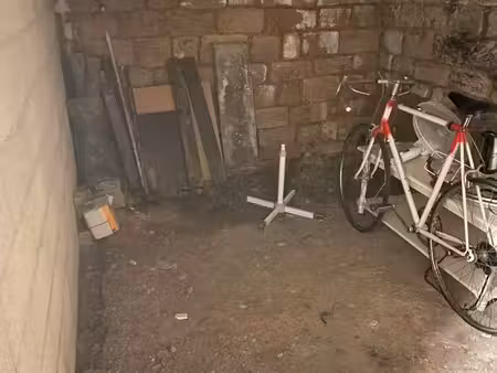 cave à louer pour stockage
