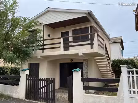 vends chalet gruissan plage