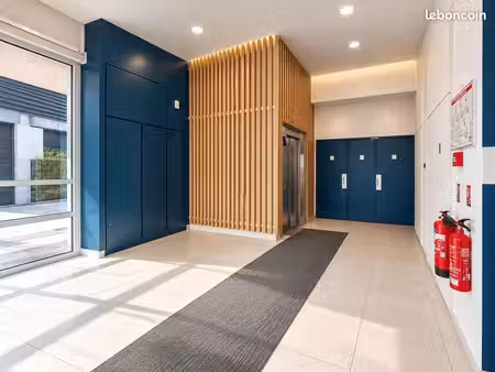 bureaux 100 m² gennevilliers
