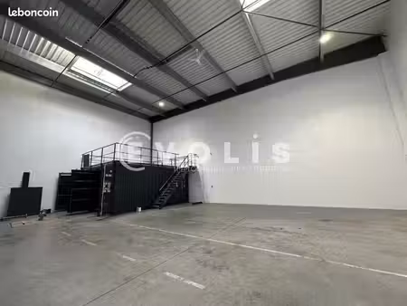 bureaux 520 m²