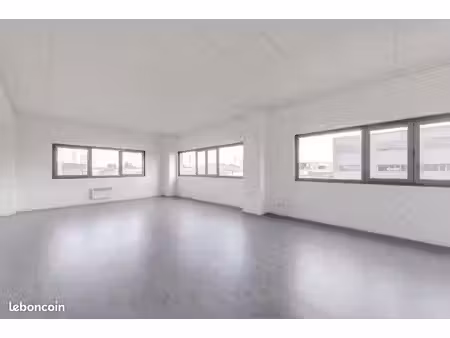 bureaux a louer de 46m² gennevilliers /villeneuve la garenne 92