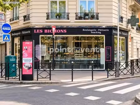 boulangerie/pâtisserie 150 m²