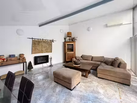 exclusivité appartement t2 avec cour privative