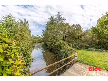 a vendre par blot immobilier - appartement t2 libre de toute occupation à betton
