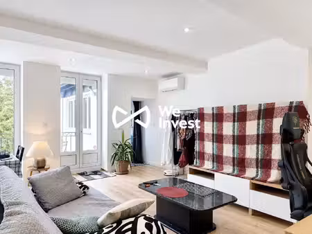 t2 rénové de 60 m² avec terrasse  jardin et cave à oloron-sa