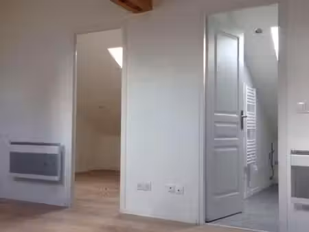 à louer – t2 de 45 m² – persan